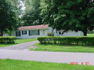 4201 Willowwood Ave, Valparaiso, IN 46383