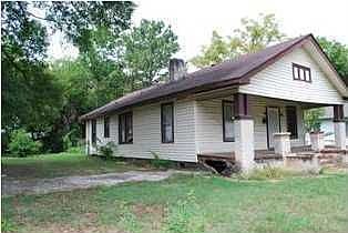 1st image of 3517 2nd Ave