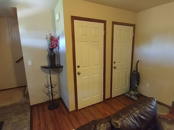 5th image of 1627 E Zoey Ct