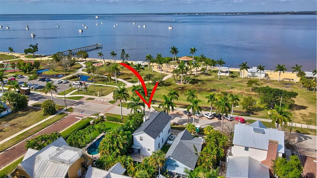459 W Retta Esplanade, Punta Gorda, FL 33950 MLS C7485935 Zillow