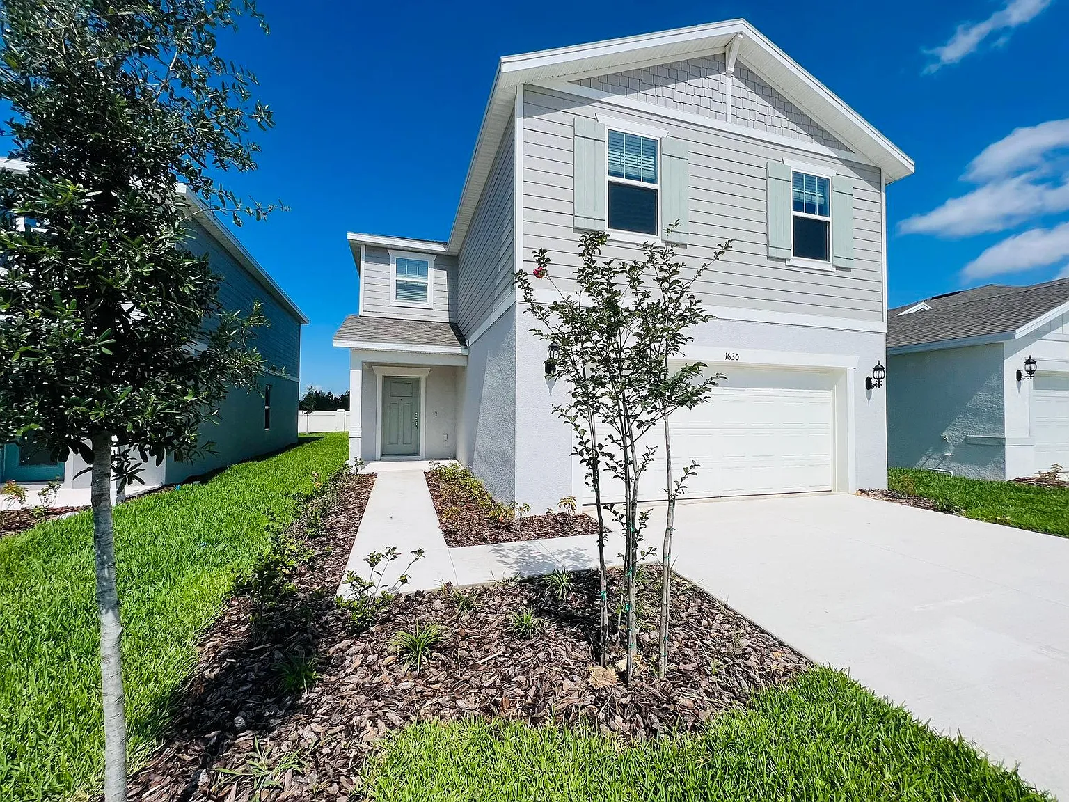 5 bed, 2615 sqft, $2,800 — Photo 2