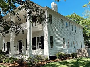 221 3rd St S, Columbus, MS 39701