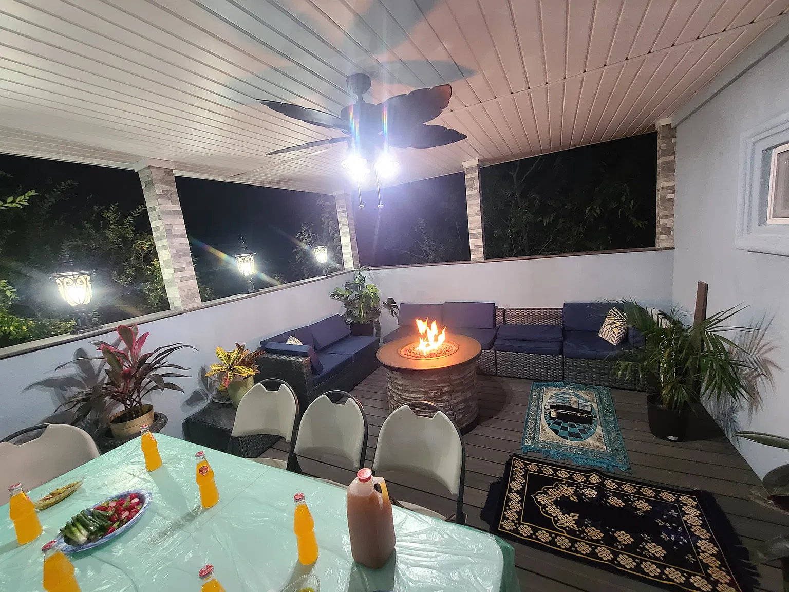 3 bed, 1450 sqft, $3,490 — Photo 3