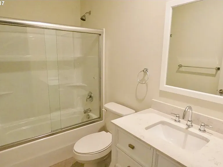 3111 Periwinkle Ln — Photo 10