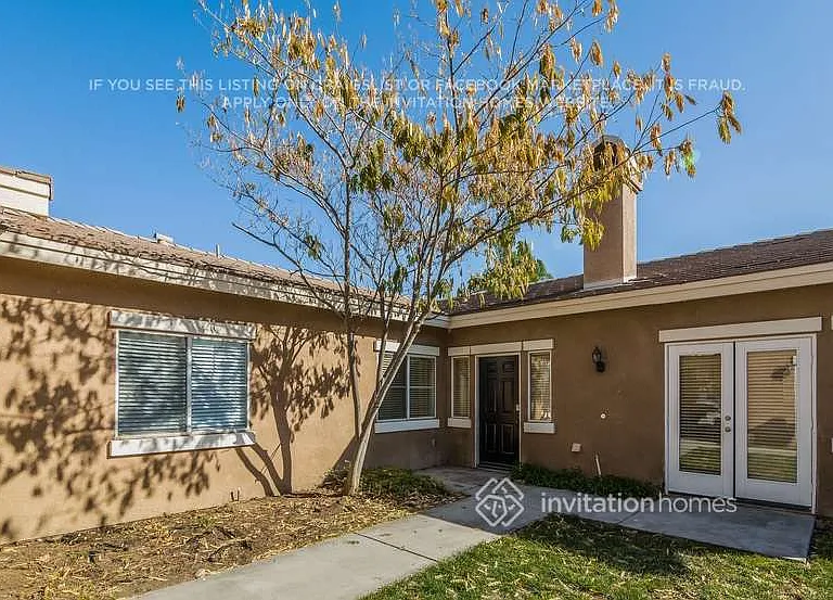 7833 Calle Del Rio St — Photo 26