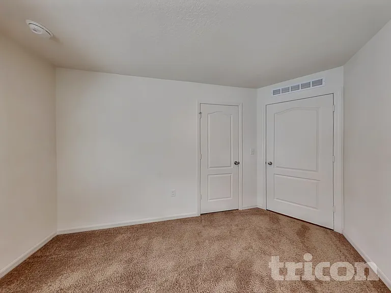 443 Underwood Trl — Photo 12