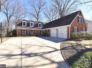 1534 Elwyn Ave, Crofton, MD 21114