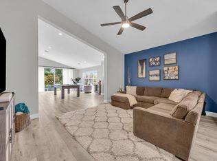 13862 Palm Grove Pl, Palm Beach Gardens, FL 33418
