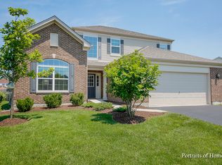 5 Leeds Ct, Bolingbrook, IL 60490