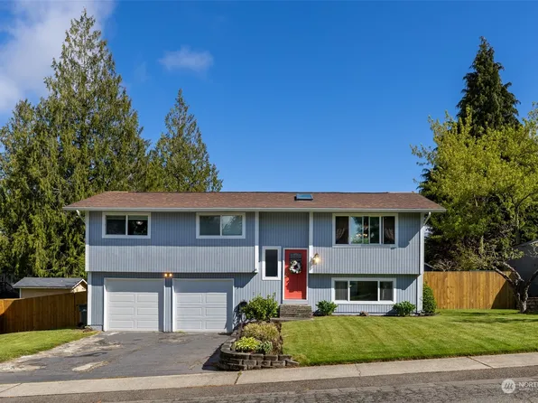 2950 Corfu Boulevard NE, Bremerton, WA 98311