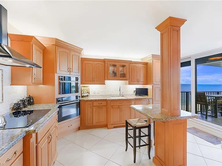 4005 Gulf Shore Blvd N #607 — Photo 6