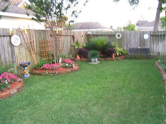 Back Yard recently upgraded in 2008 with extra beds
