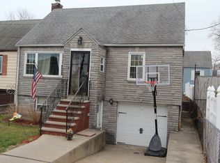 3030 Harding Ave, Bronx, NY 10465