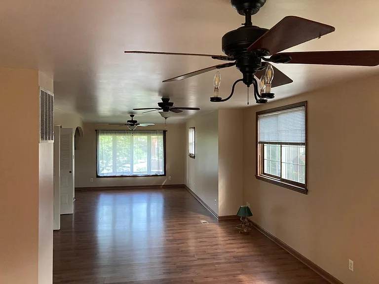 5913 Sefton Ave — Photo 2