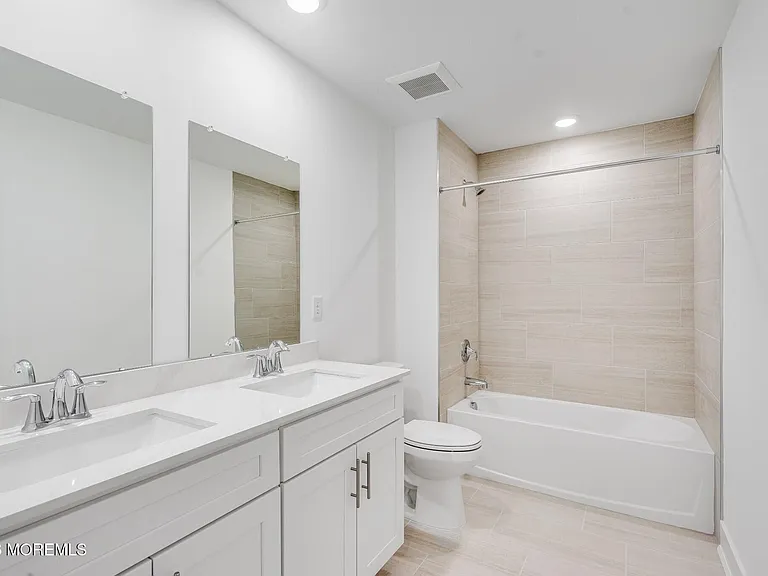 160 Woolley Ct — Photo 9