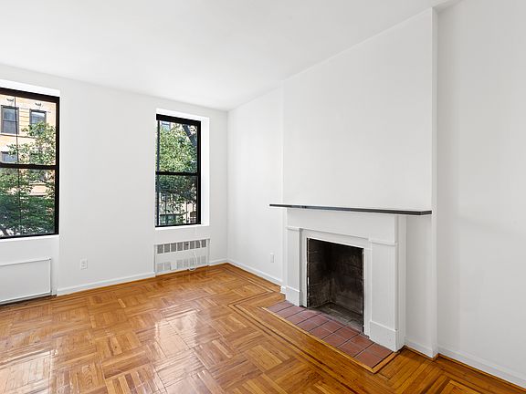 3rd image of 414 E 84th St APT 2A
