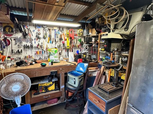 4561 Opu Rd, Kalaheo, HI 96741