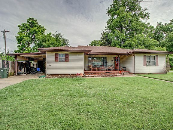 2nd image of 213 W Navajo Ave