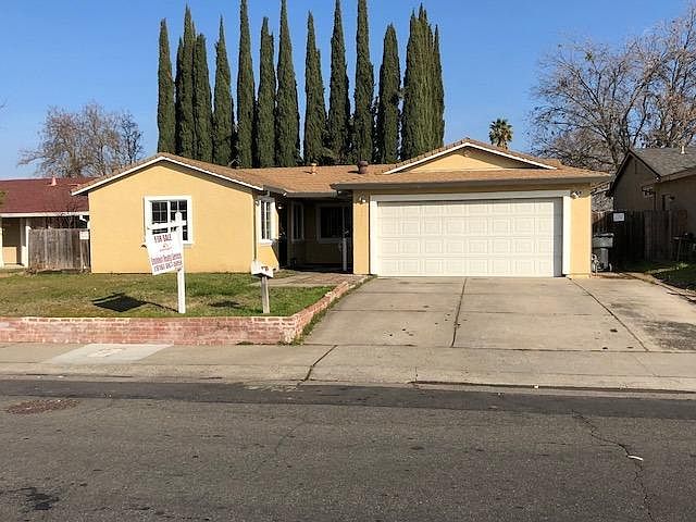 1st image of 7951 Deer Water Dr
