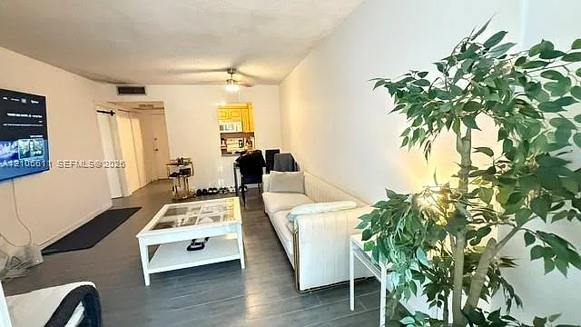 17570 Atlantic Blvd — Photo 4