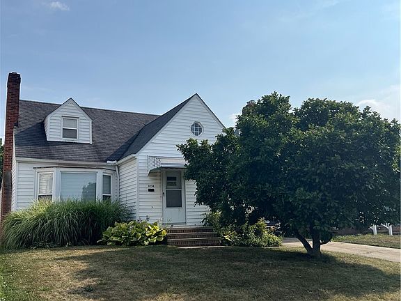 2nd image of 4234 Wilmington Rd