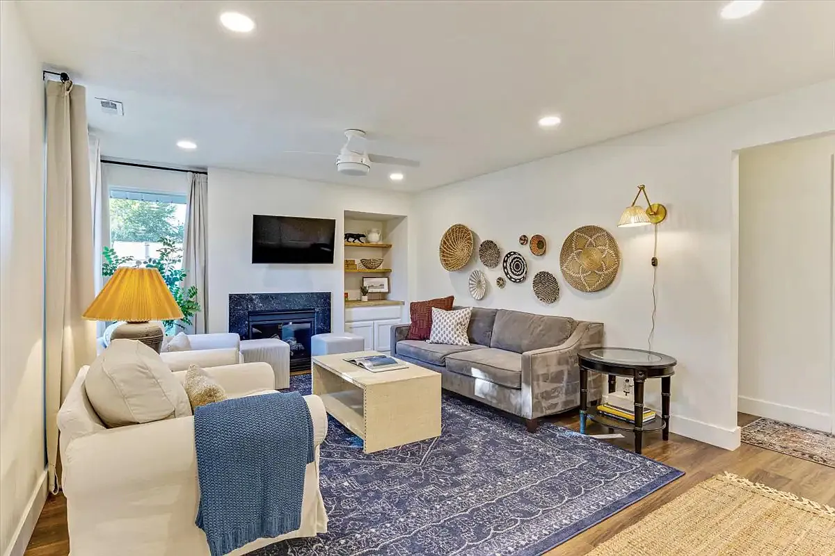 W 675 N, Orem — Photo 2