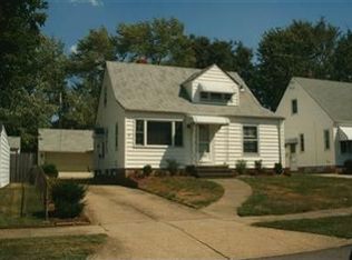 5725 W 46th St, Parma, OH 44134