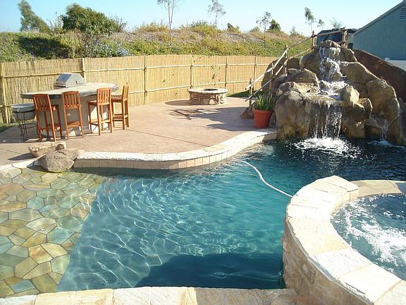 Pool/BBQ/Fire Pit