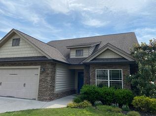 3796 Willow Lake Cir, Chattanooga, TN 37419