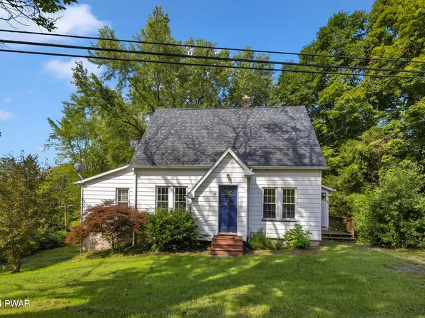 45 Beech Grove Rd, Honesdale, PA 18431