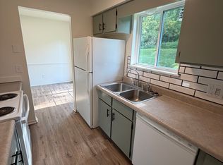 2032 Ayers Dr #2032, Uniontown, OH 44685