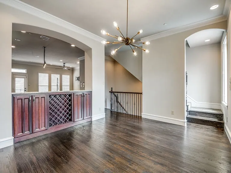 7927 Osborn Pkwy — Photo 18