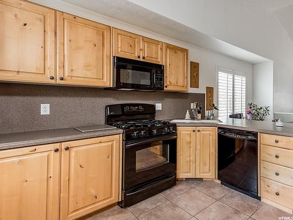 5th image of 1277 S Somerset Dr