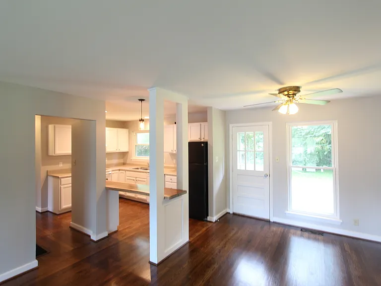 3025 La Haven Cir — Photo 5