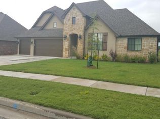 7821 N 142nd Ave E, Owasso, OK 74055