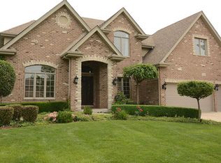 1736 S Regan Rd, New Lenox, IL 60451