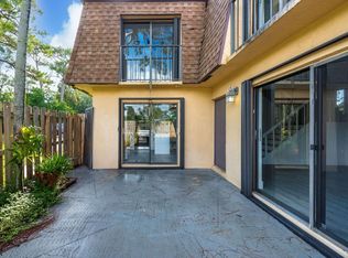 471 Kirk Rd #D, West Palm Beach, FL 33406