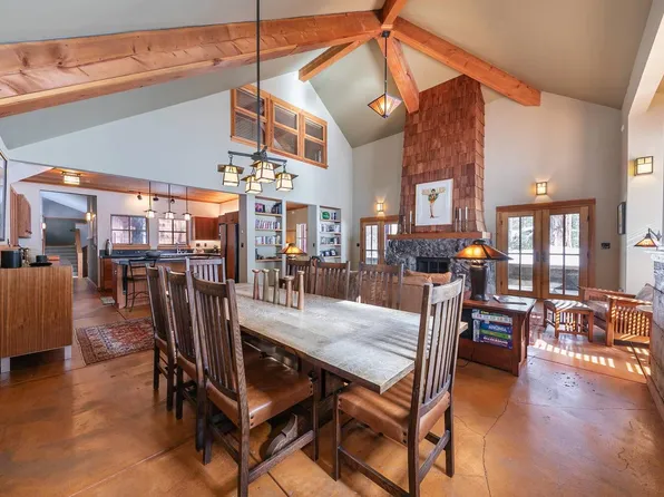 425 William Hurd, Truckee, CA 96161