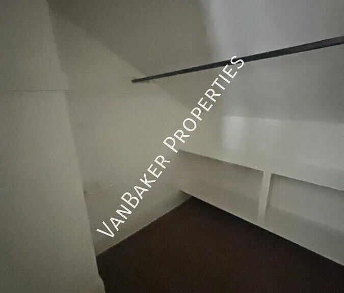 859 Kenmore Blvd #3 — Photo 9