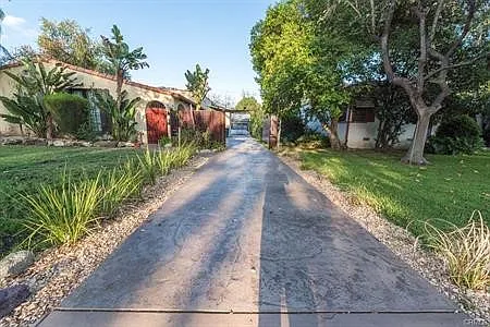 5714 Cantaloupe Ave — Photo 3