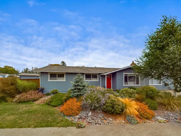 2287 Timothy Ct, McKinleyville, CA 95519