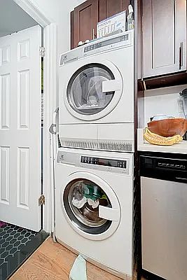 3rd image of 238 E 33rd St APT 16