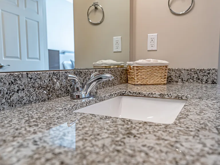 Saddlebred Park Apartments — Photo 13