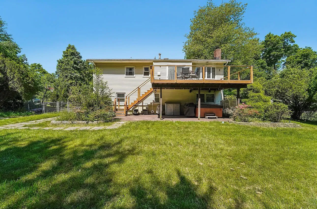4 bed, $4,650 — Photo 4