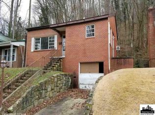 2141 Enslow Blvd, Huntington, WV 25701
