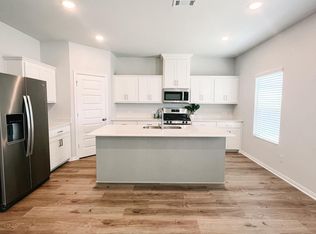 529 Meadow Run Dr, Van Alstyne, TX 75495