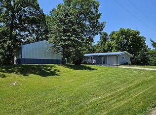 2392 N 1675th Pl, Camp Point, IL 62320