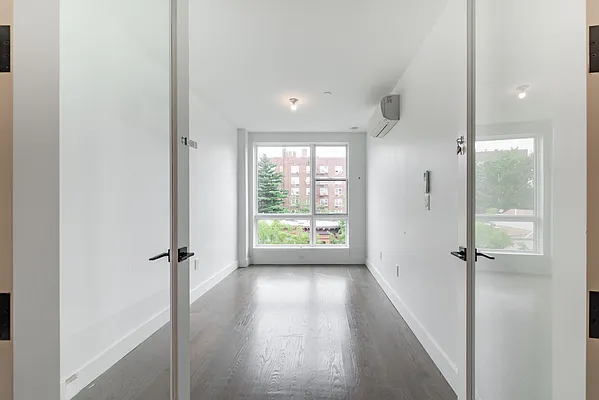 Rented by Twin Group | media 29