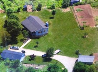 N8972 Swamp Rd, Ogdensburg, WI 54962