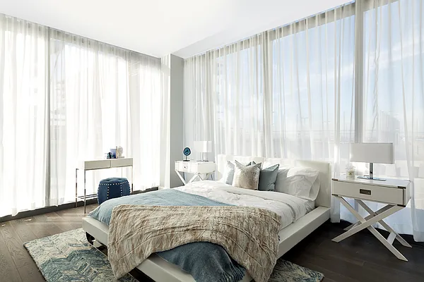 Sold by Sky View Parc Sales LLC | media 14